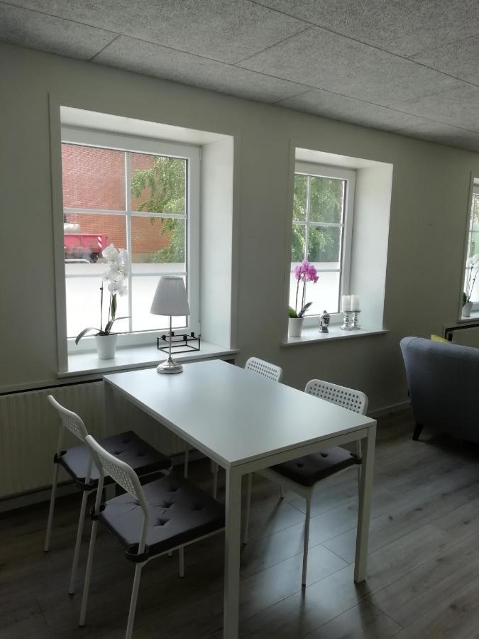 Like Home Holiday House 9 A Varde Bagian luar foto